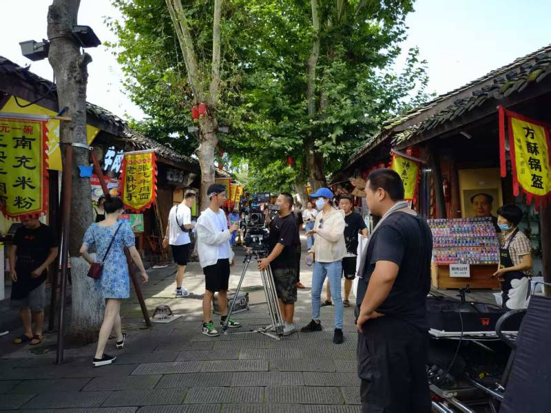 右江区产品视频拍摄技术升级：AI与三维动画深度融合